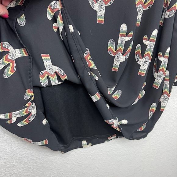 Black Cactus Sexy Flowy Peasant Mini Dress Bell Sleeve Sz Medium - Picture 7 of 12
